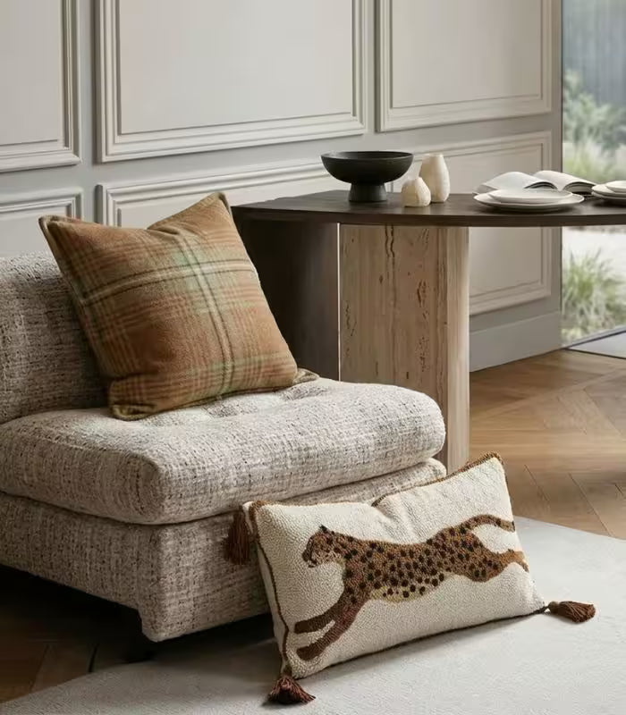 1056 Felino Tufted Plush Cushion Cover – Leopard Pattern in Cream and Brown Black 30x60 cm