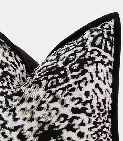 1003 Leopard Print Jacquard Cushion Cover – Bold Black and White Animal Pattern
