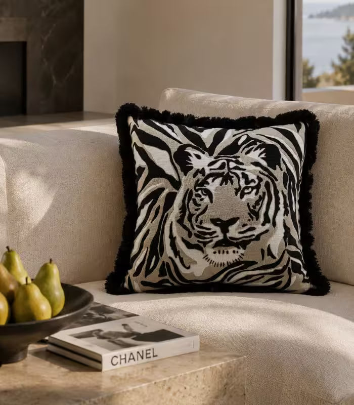 1054 Nocturne Woven Cushion Cover – Tiger Portrait Design in Black and White 45 x 45 cm