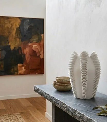 1210 Elara Sculptural Wave Vase | Modern Ribbed Resin Decorative Vessel 28 cm