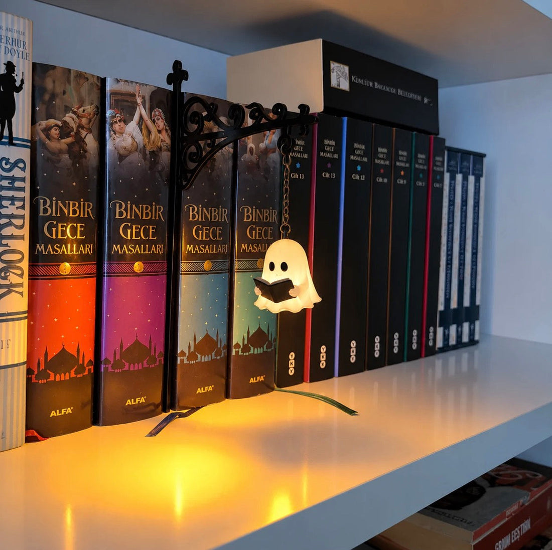 Library Lantern - Mini Bookshelf Lamp, 2026 New Library Lights for Bookcase, Warm and White Nightlight Book Shelf Light, Vintage Wooden Table Desk Luminaires Gift for Book Lovers Home Decor
