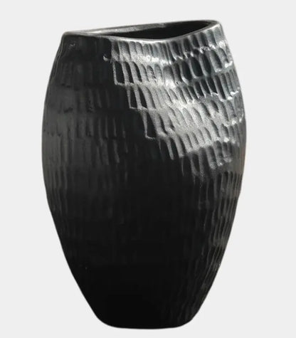 1205 Ripple Ceramic Vase – Textured Sculptural Design Black