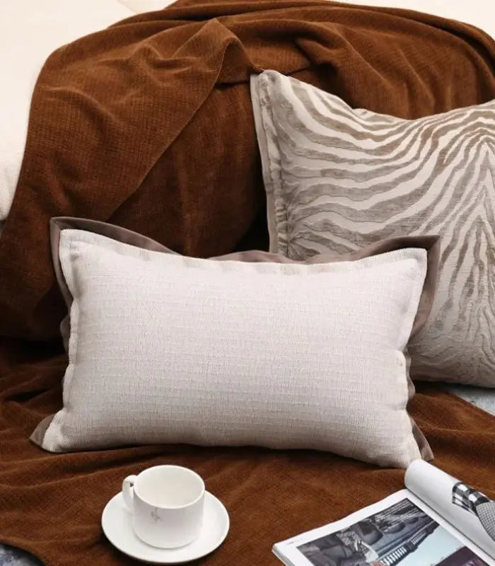 1028 Montauk Bordered Lumbar Cushion Cover - Cream & Taupe Textured Accent 30x50cm