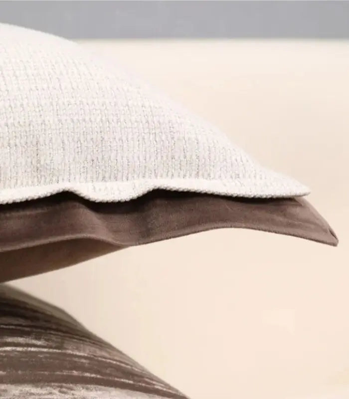 1028 Montauk Bordered Lumbar Cushion Cover - Cream & Taupe Textured Accent 30x50cm