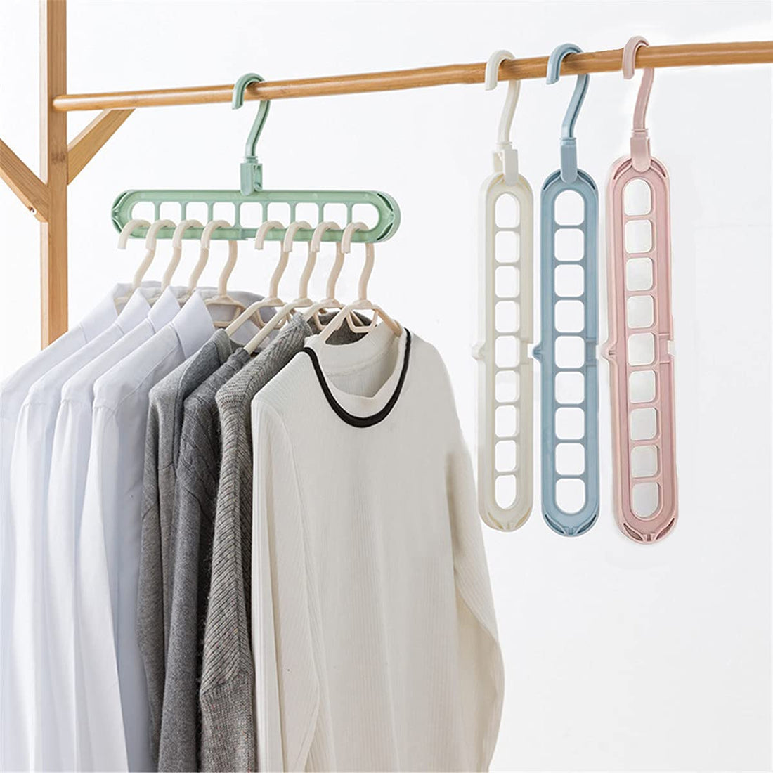product_id=avoxer-smart-hanger-pro; media_position=1; role=primary; source_image_id=url:27af4ed5bc0acc74e635e8cccc0118087a0249754fa0f506051cd11e379a8451; source_image_provider=www.avoxer.com