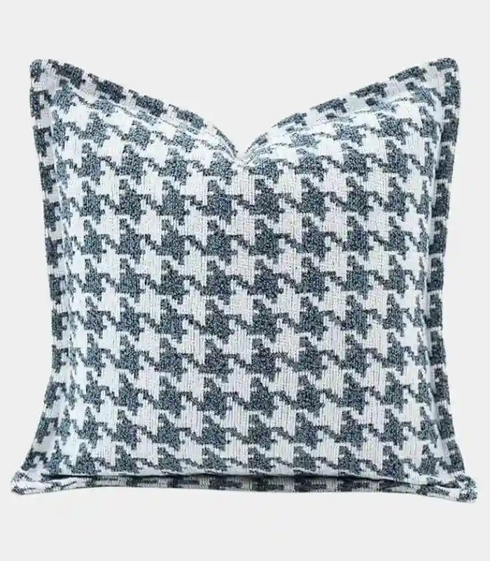 1008 Heritage Houndstooth Cushion Cover – Classic Woven Pattern 45 x 45 cm