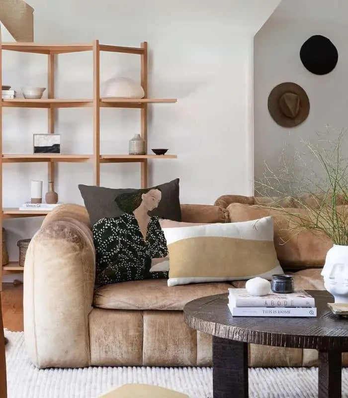 1031 Portrait Print Cushion Cover – Contemporary Botanical Design 45x45 cm