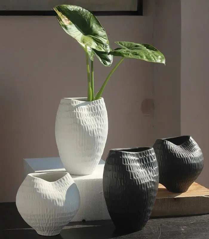 1206 Ripple Ceramic Vase – Textured Sculptural Design White