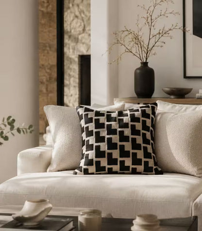 1044 Cassia Geometric Jacquard Cushion Cover 45 cm (18 in)