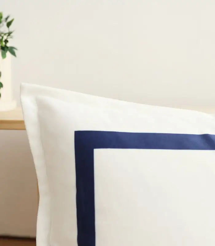 1020 Set of 2 Pcs Elegant Square Velvet Cushion Covers 45x45 cm