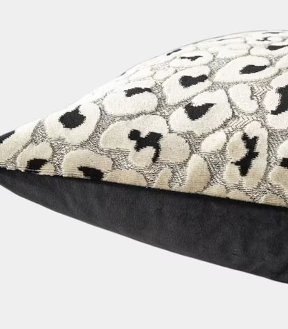 1067 Leopard Print Textured Cushion Cover Collection Velvet 45x45 cm