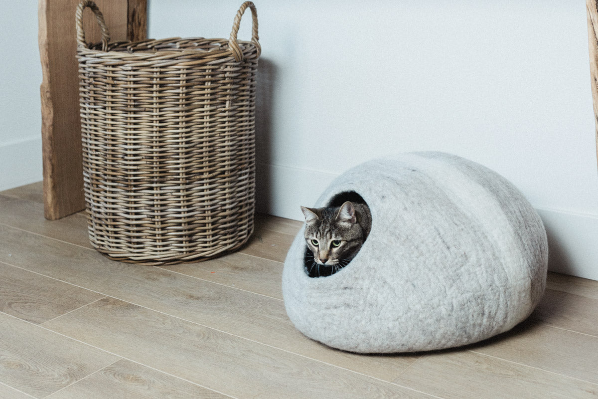Horizon Felt Cat Cave