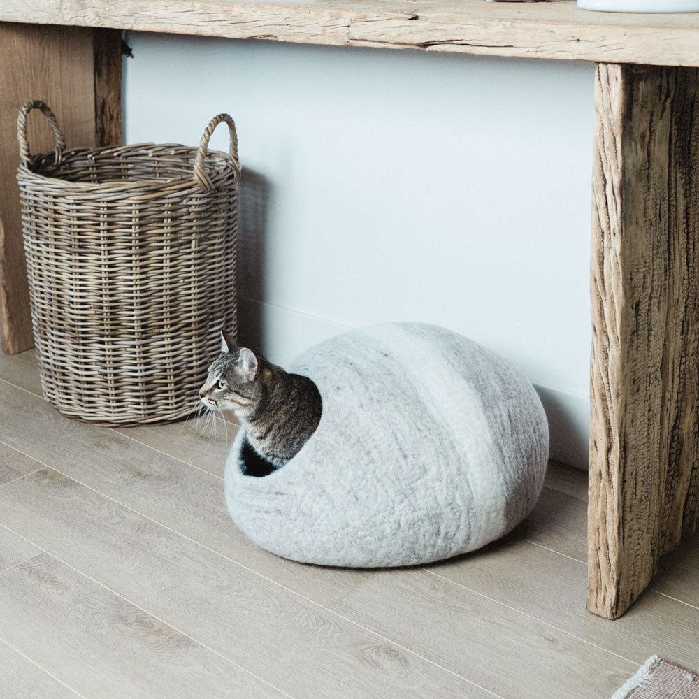 Horizon Felt Cat Cave