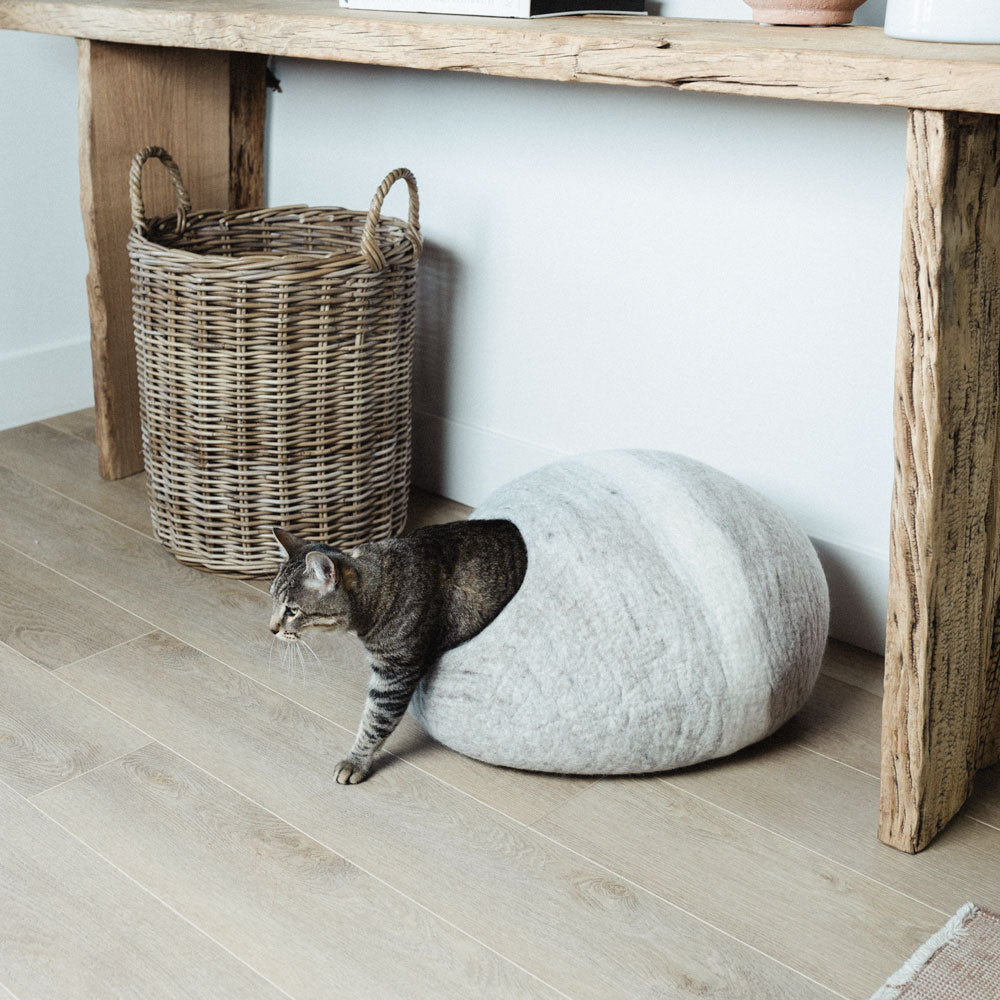 Horizon Felt Cat Cave