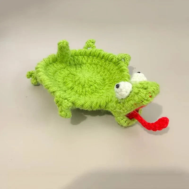 Handmade 3D Crochet Lizard Coaster, Funny Animal Cup Mat, Cute Desk Decor and Unique Gift for Home & Office