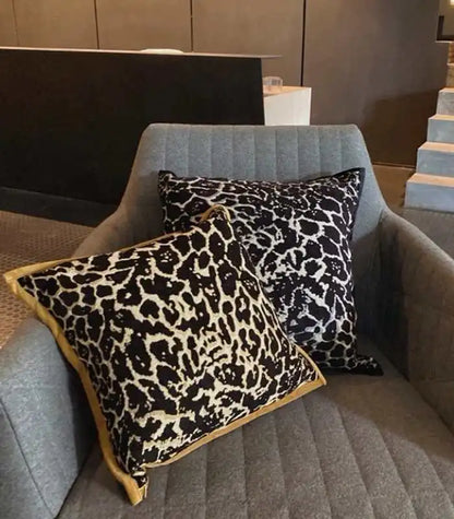 1023 Cushion Cover Leopard Embroidery Modern Pillow Case 45x45cm