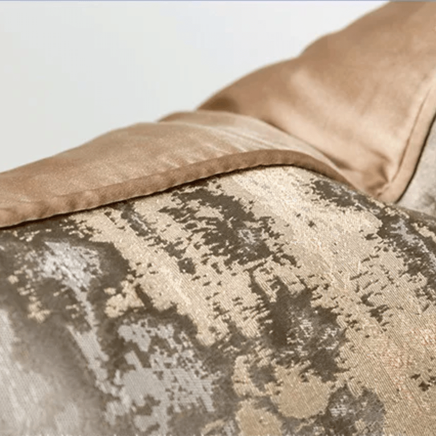 1153 Champagne Mist Pillow Cover