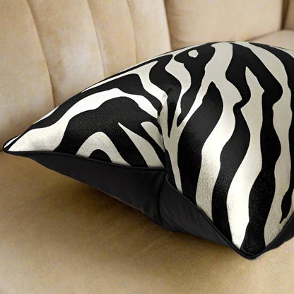 1139 Zebra Lavish Pillow Covers