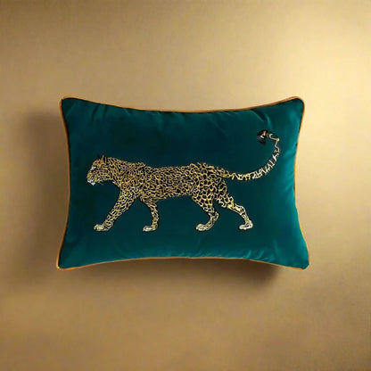 1192 Feline Majesty Embroidered Pillow Cover