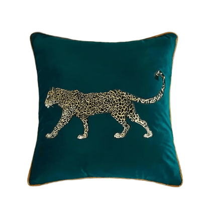 1192 Feline Majesty Embroidered Pillow Cover
