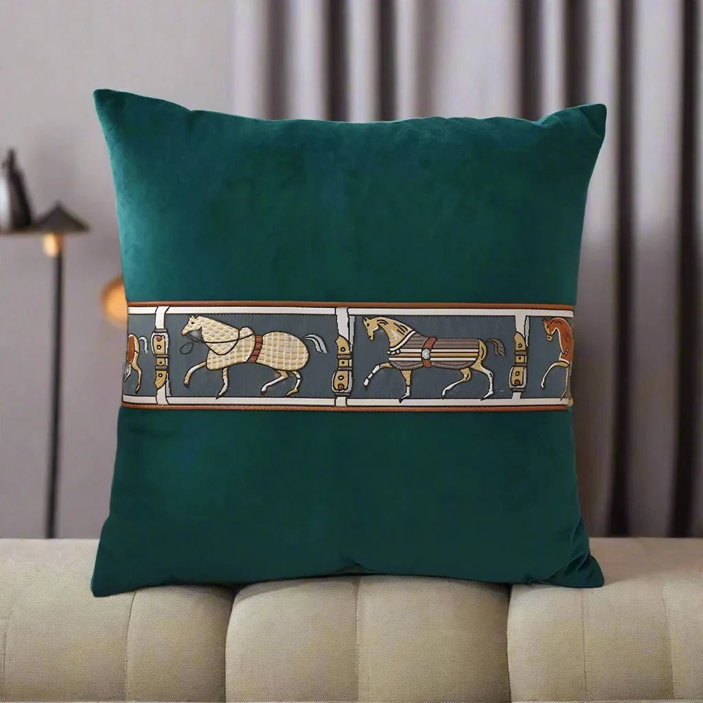 1189 Gallant Stride Pillow Cover