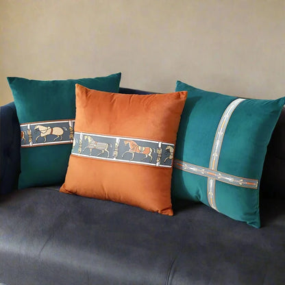 1189 Gallant Stride Pillow Cover