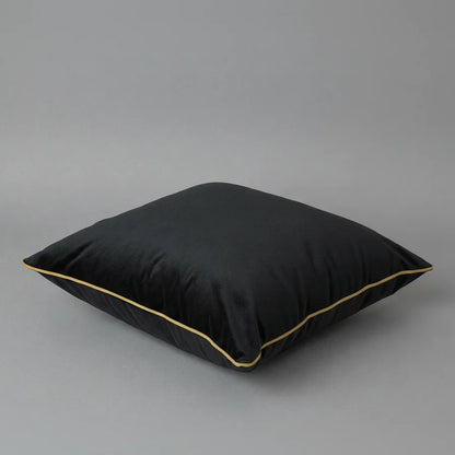 1198 Magnifique Velvet Pillow Covers