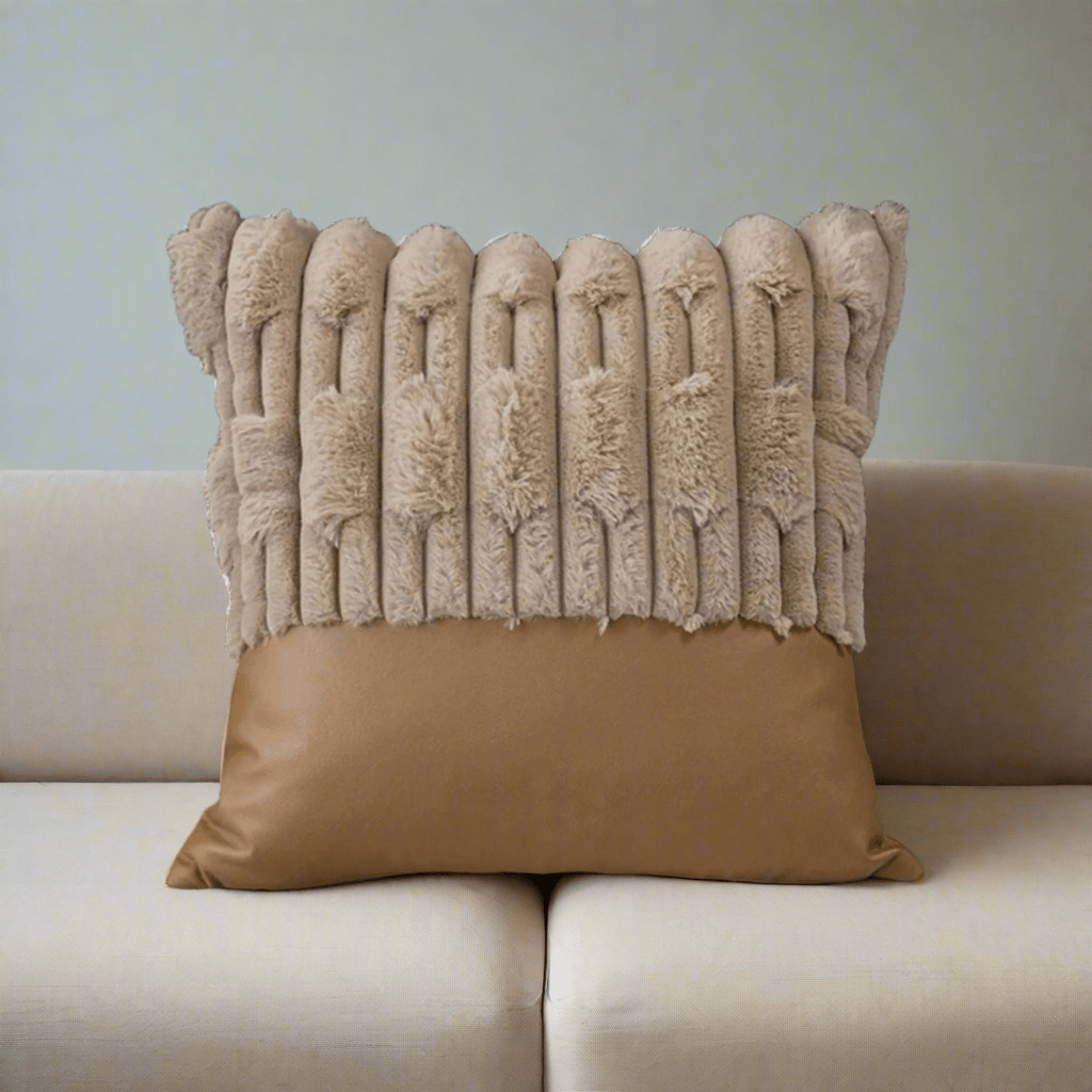 1133 Palais Essence Pillow Cover