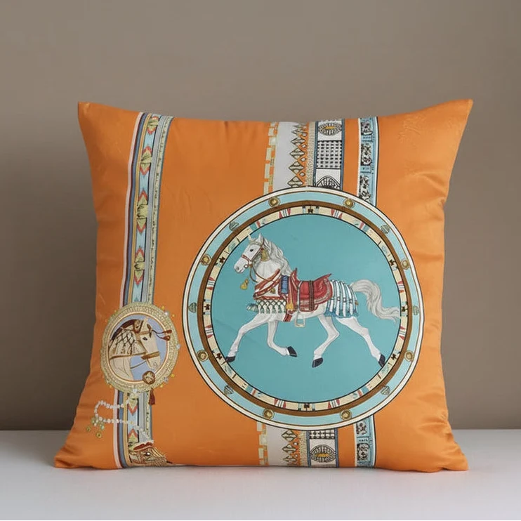 1124 Regal Horse Velvet Pillow Cover