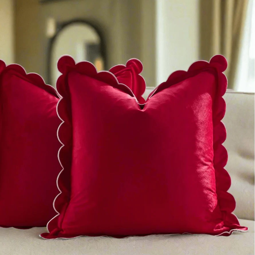1129 Scalloped Velvet Pillow Cover