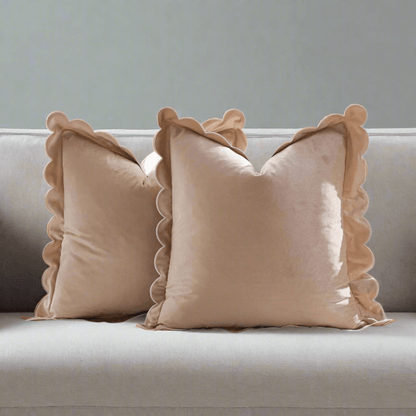 1129 Scalloped Velvet Pillow Cover