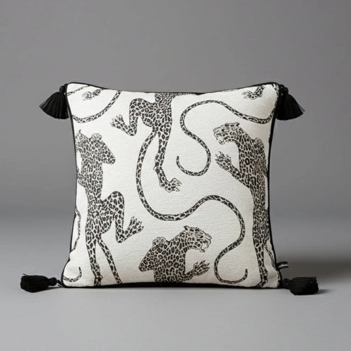 1128 Snow Leopard Chenille Pillow Cover